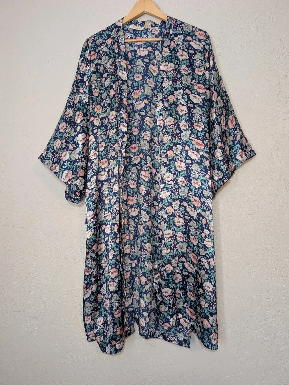 Vintage Victoria's Secret Gold Label Pink & Blue Floral Robe Dainty Whimsical